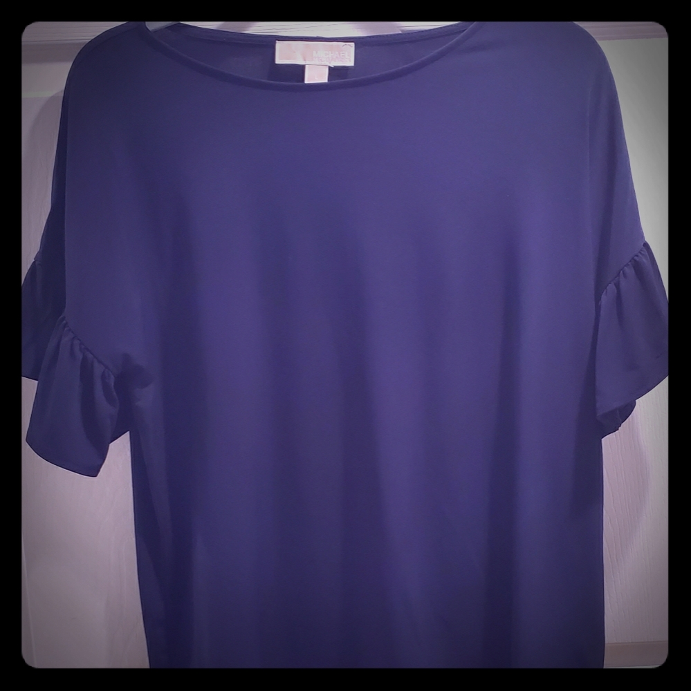 Michael Kors Large ruffle